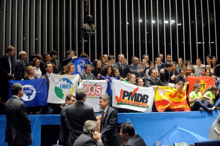 Aprovado o Estatuto da Juventude